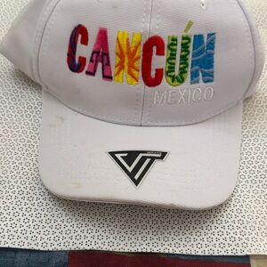 Cap hat new good condition one size Cancun Mexico